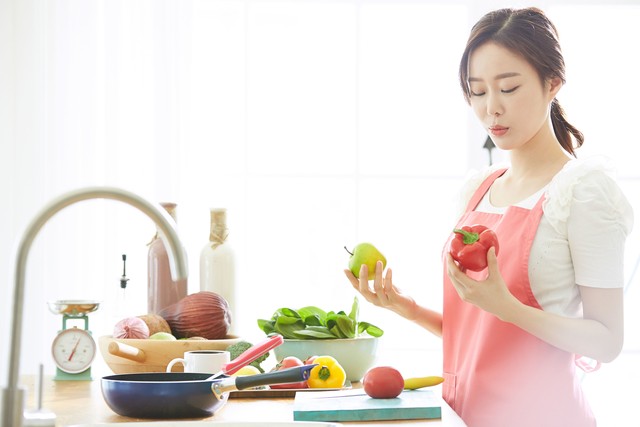 丈夫总嫌弃她生活费花太多，她用了一招让丈夫哑口无言还主动多给