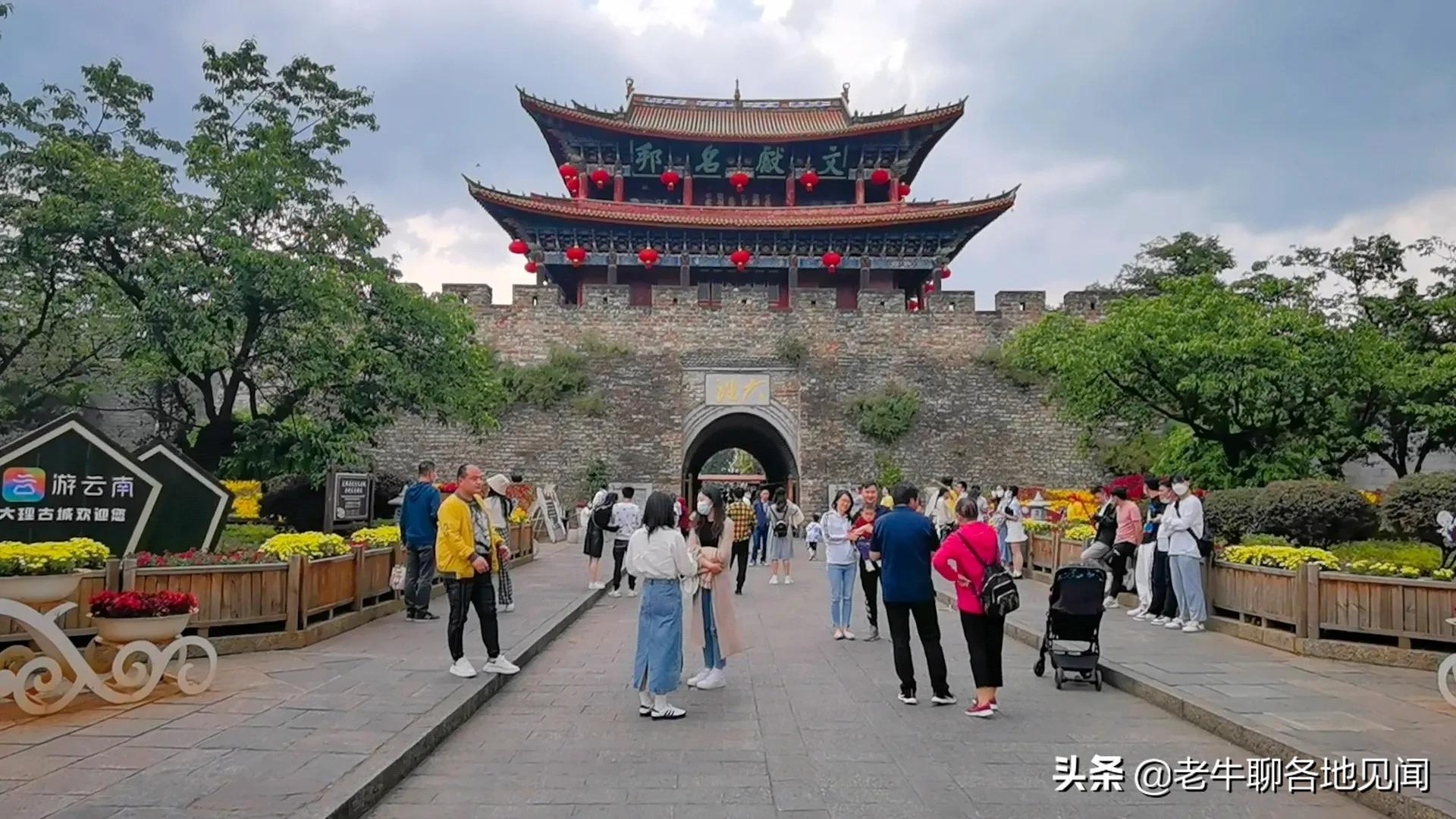 云南大理古城，月租客栈一个月后的感受，消磨斗志让人慵懒的城市