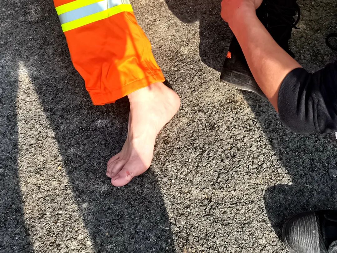 义乌：7岁男童登山中暑被困多部门接力救援