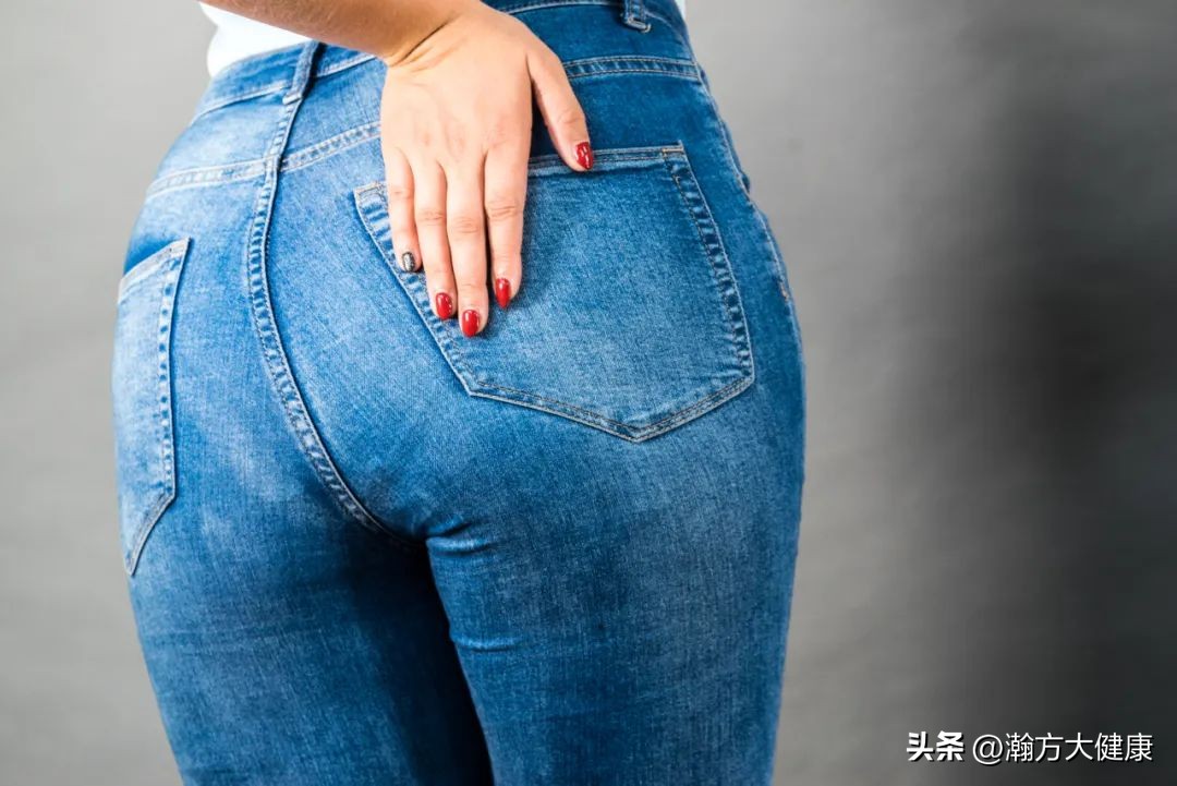 屁股经络淤堵一按很痛,推臀部排毒正确手法完整视频