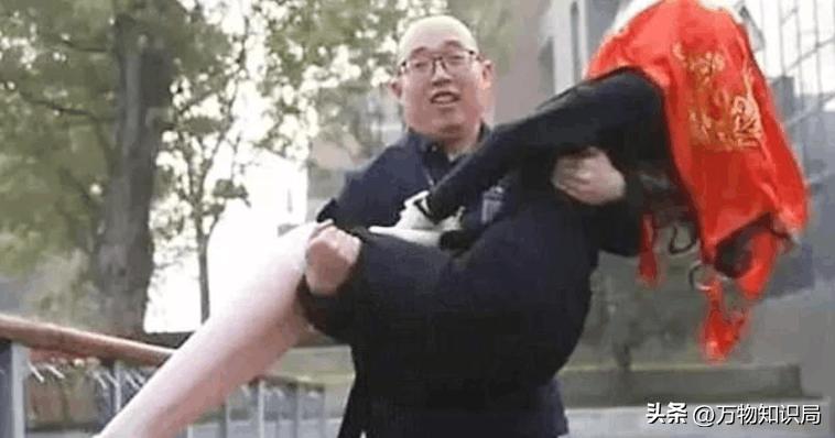 日本仿真机器人索菲亚,日本造出机器人老婆