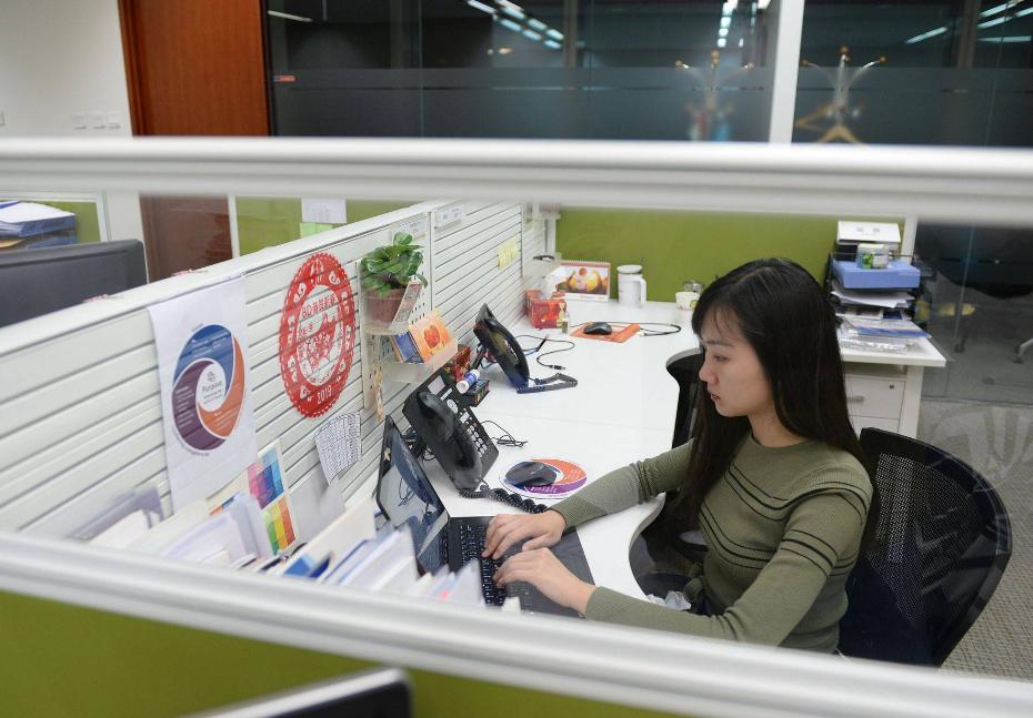 “月薪12000起，大专学历即可”，新型就业*局骗**，欠款比工资先到