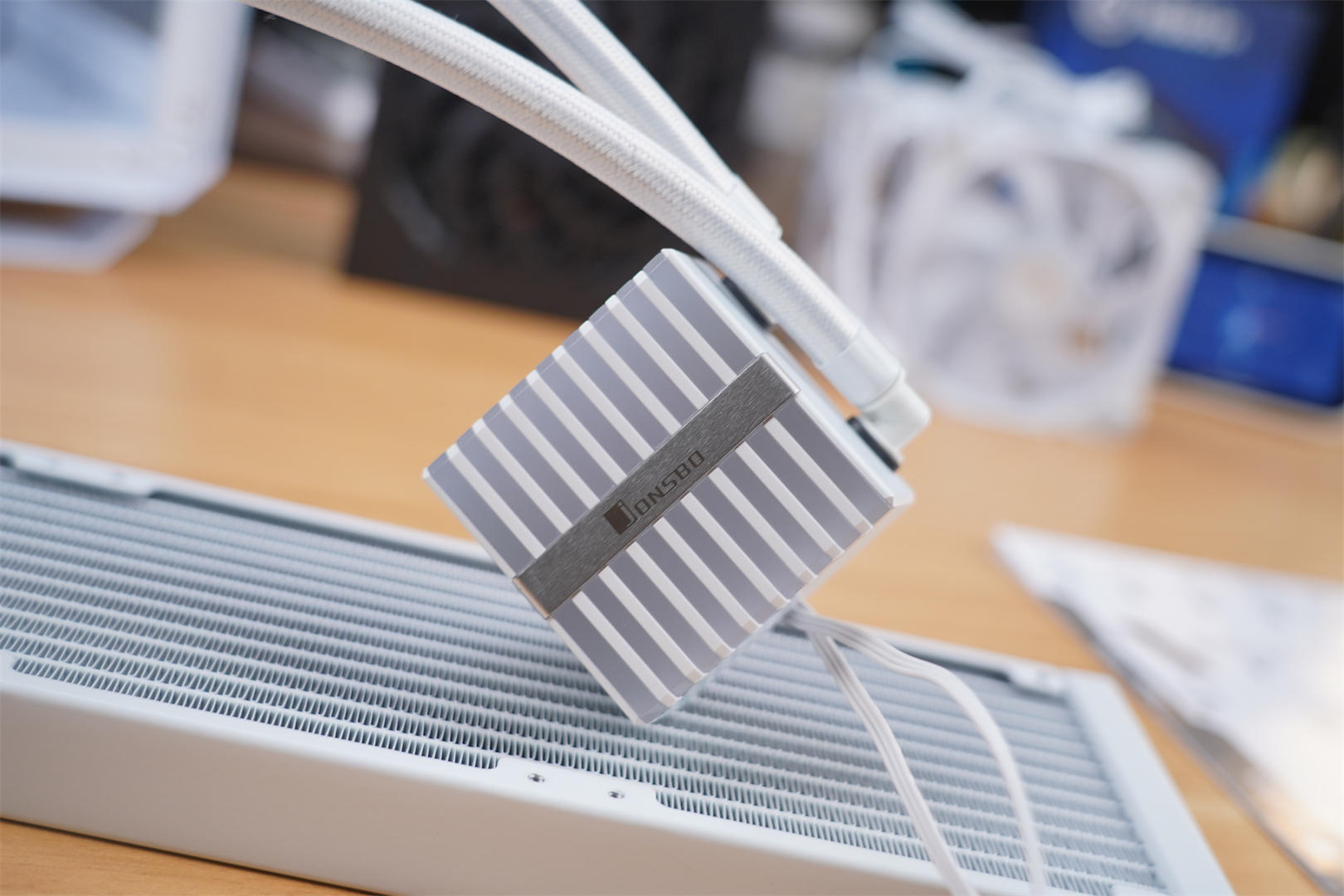 rogz690-a吹雪ddr4,rogz690吹雪d5