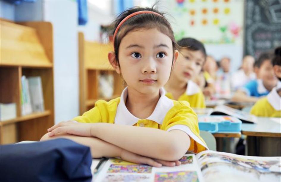 明星出国生子,明星去国外生孩子