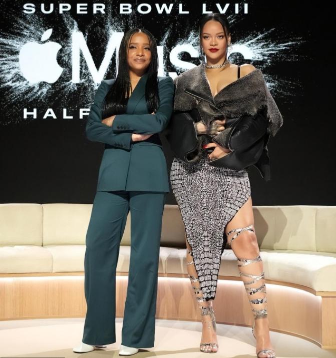 世界最富有女歌手,世界上最富的外国女歌手