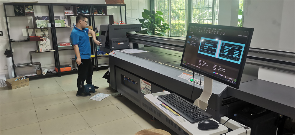 现在uv打印机怎么样了,uv打印机火爆市场