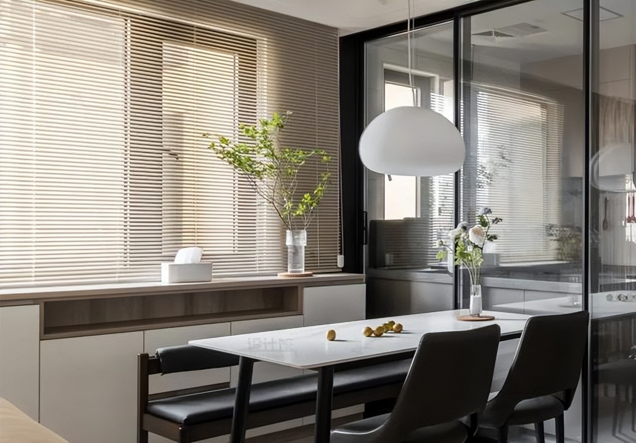 窗帘选择的12个细节和注意事项,窗帘怎么选择需要注意哪些方面