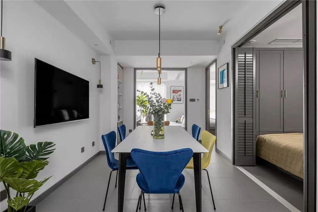 47平三居旧房装修改造,独栋老房翻新改造效果图