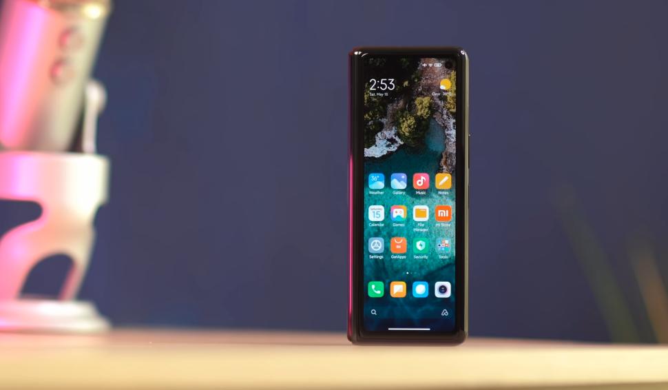 发布10月下跌4000元！自研芯片+512GB+5020mAh，国产机皇降至新低