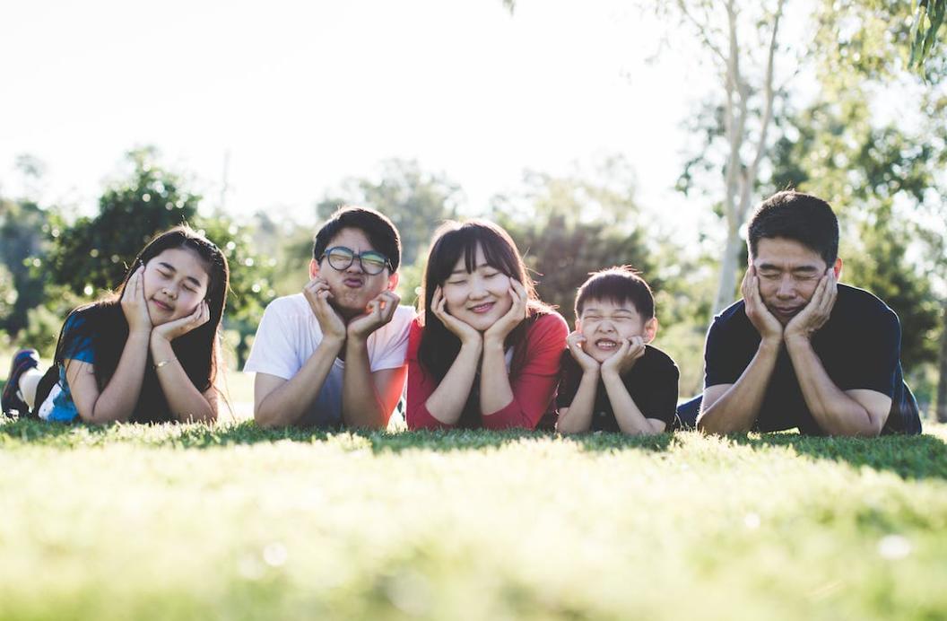 萨提亚模式下的亲子沟通,萨提亚家庭治疗模式短视频