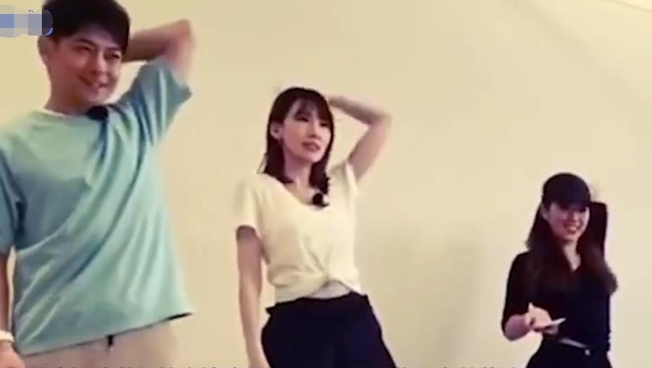 林志颖当岳父面喂陈若仪剩饭，老人家对他的前女友林心如耿耿于怀