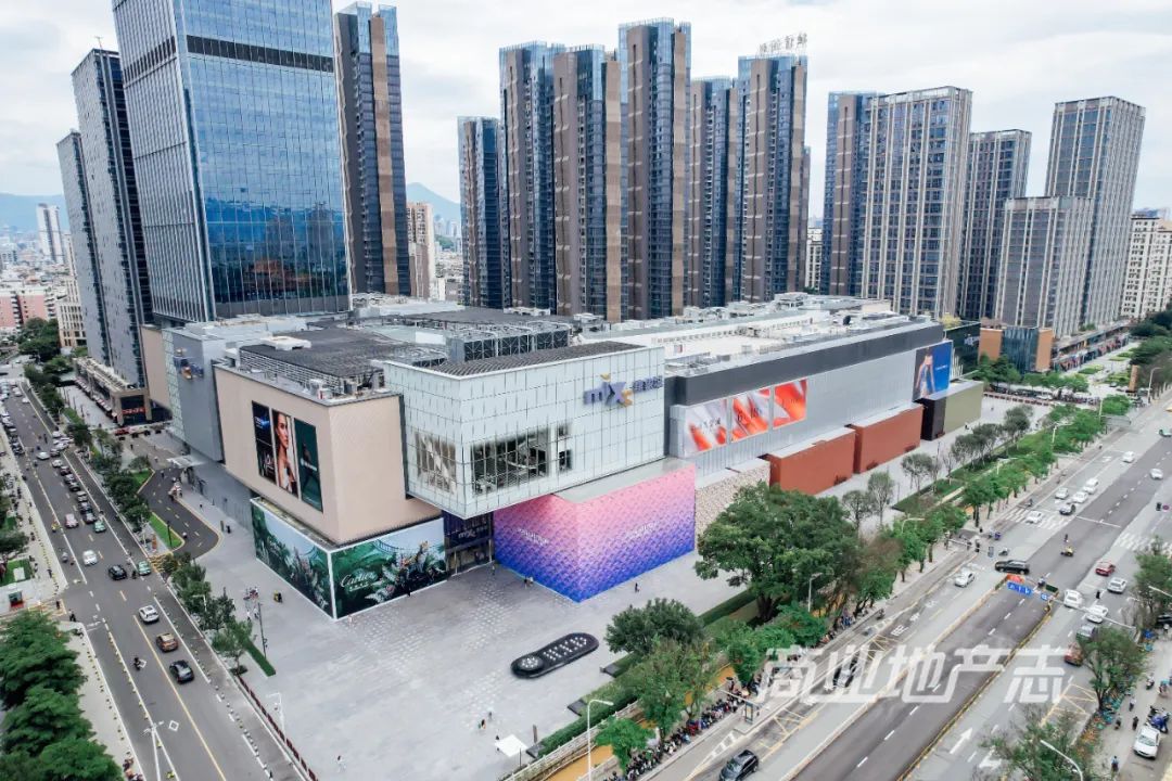 CRR百图斩｜定位重奢的福州万象城开业，榕城商业能级跨上新台阶