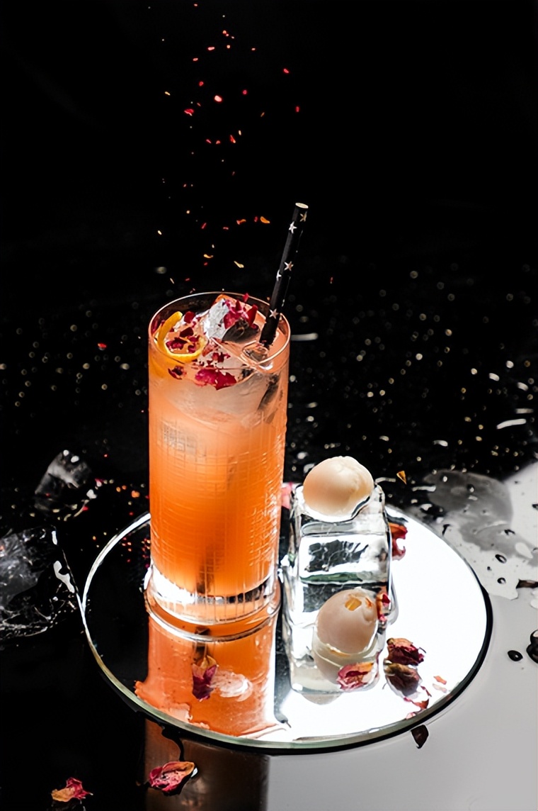 _,¦3」∠_想空腹在杭州酒吧正经喝醉，可真难！