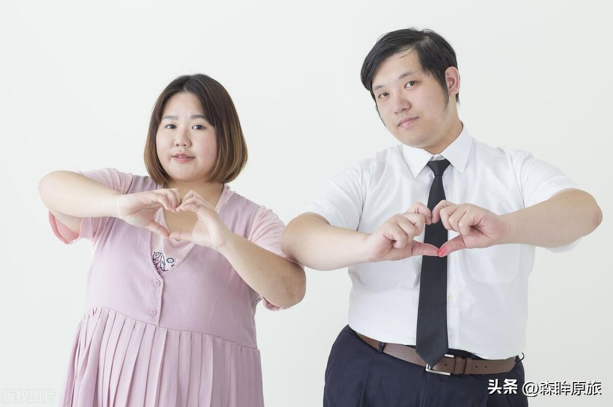 欢喜冤家互怼出真爱,男生真心喜欢你的十种表现