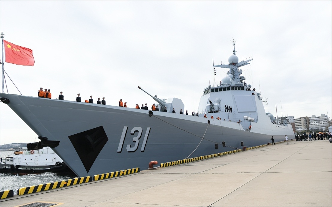 中国海军舰艇警告驱离美舰新闻,中国海军暂停亚丁湾护航