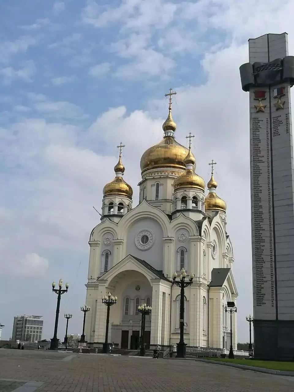 独自一人踏上异国求学之旅,漫长又曲折的求学之路