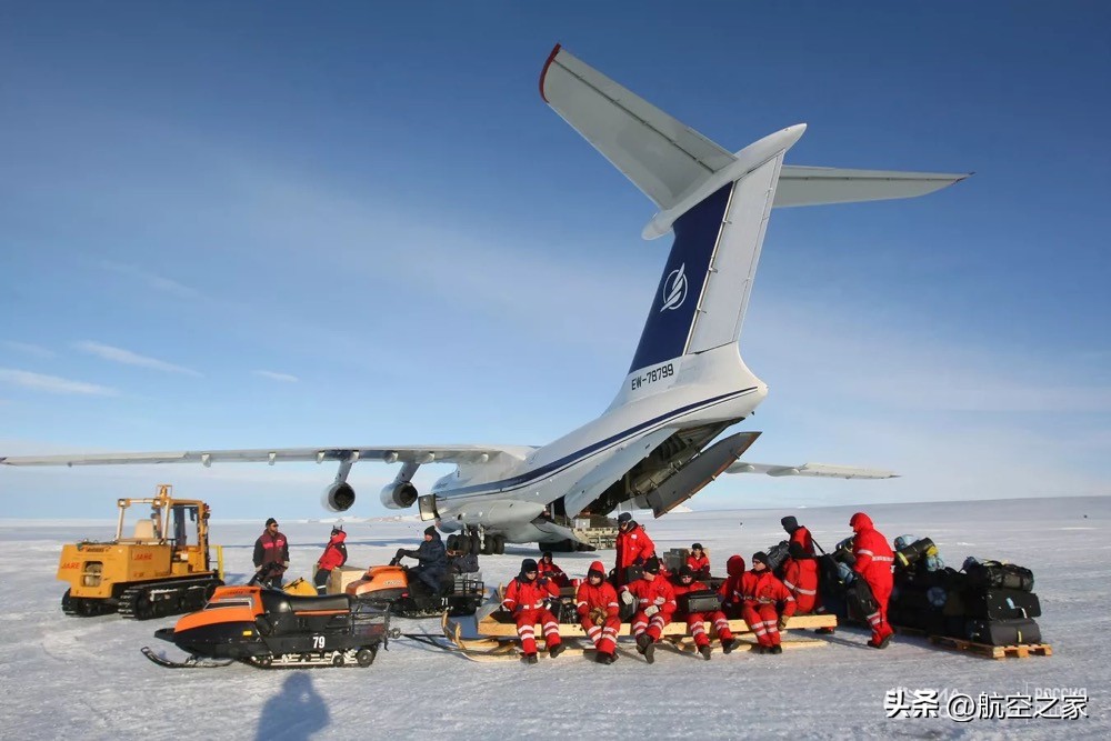 俄罗斯在南极修建一座新机场：伊尔-76飞行5300公里零能见度降落