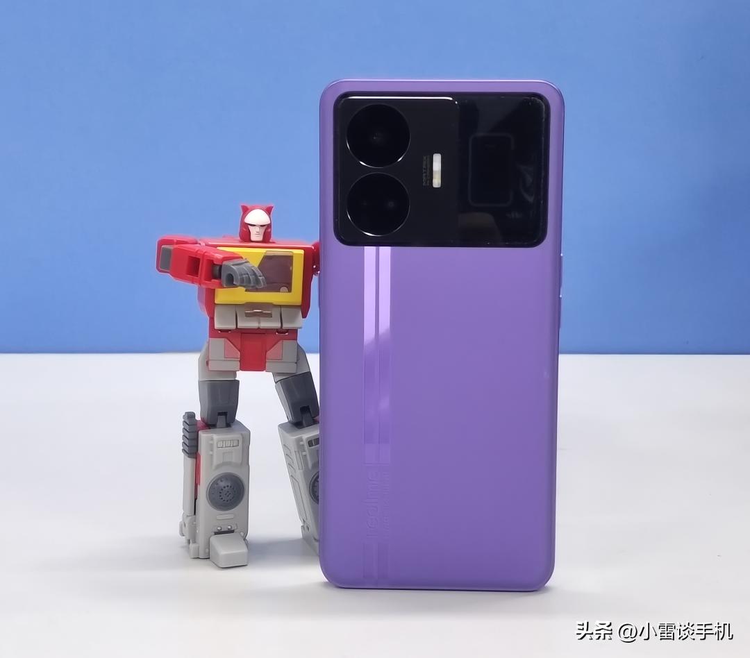 真我gtneo5大众感受,刚买的真我gtneo5要更新手机吗