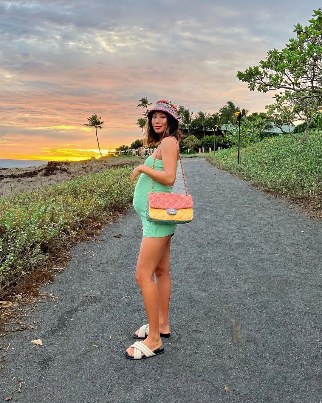 600w人都爱！室内设计师转型时尚博主后，网友：家比穿搭好看