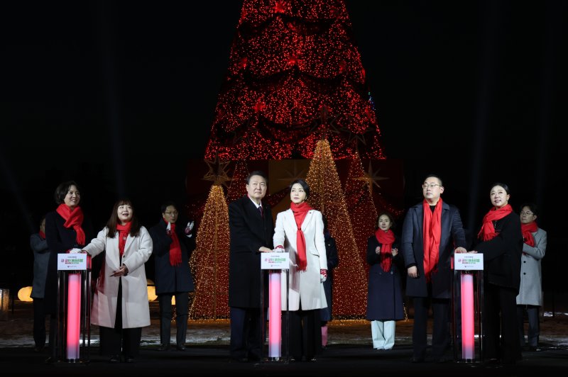 51岁韩国第一夫人,50岁韩国第一夫人靠美貌火了