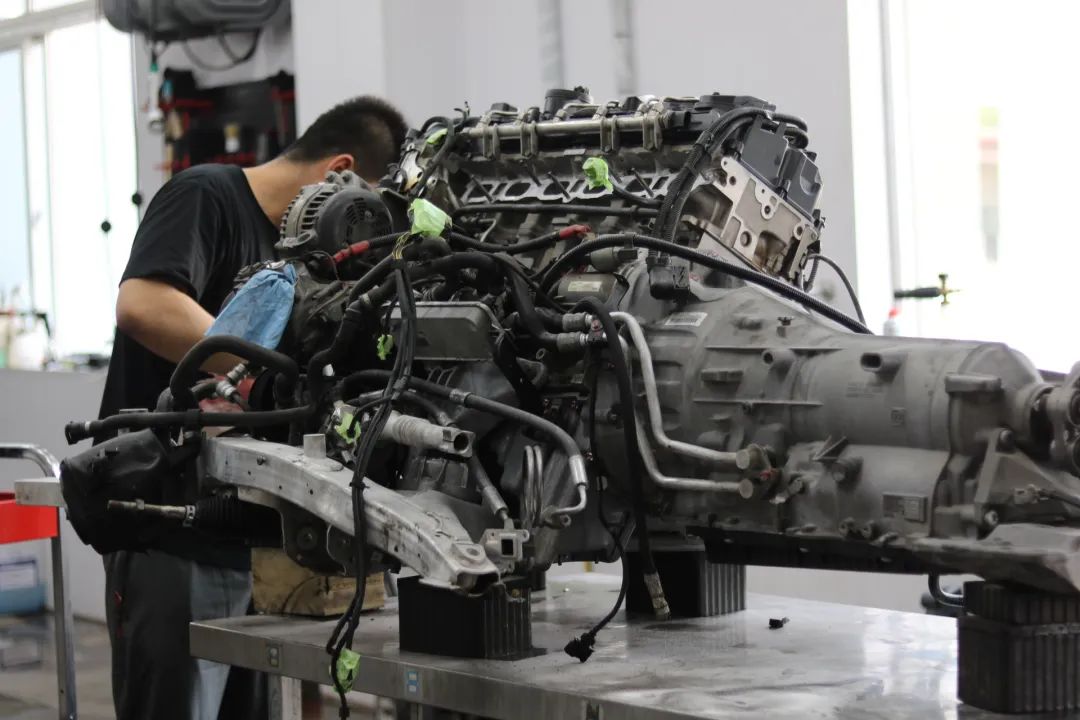 翻新一台12年的宝马,翻新一辆宝马五系