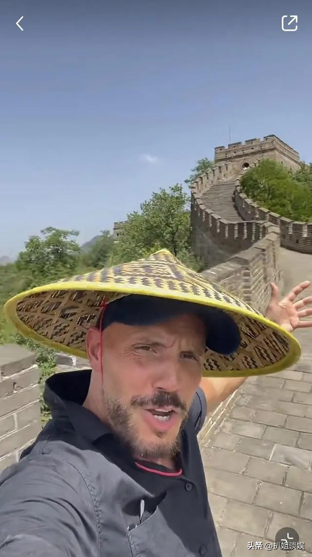 不到长城非好汉旅游攻略,法国人游北京爬长城