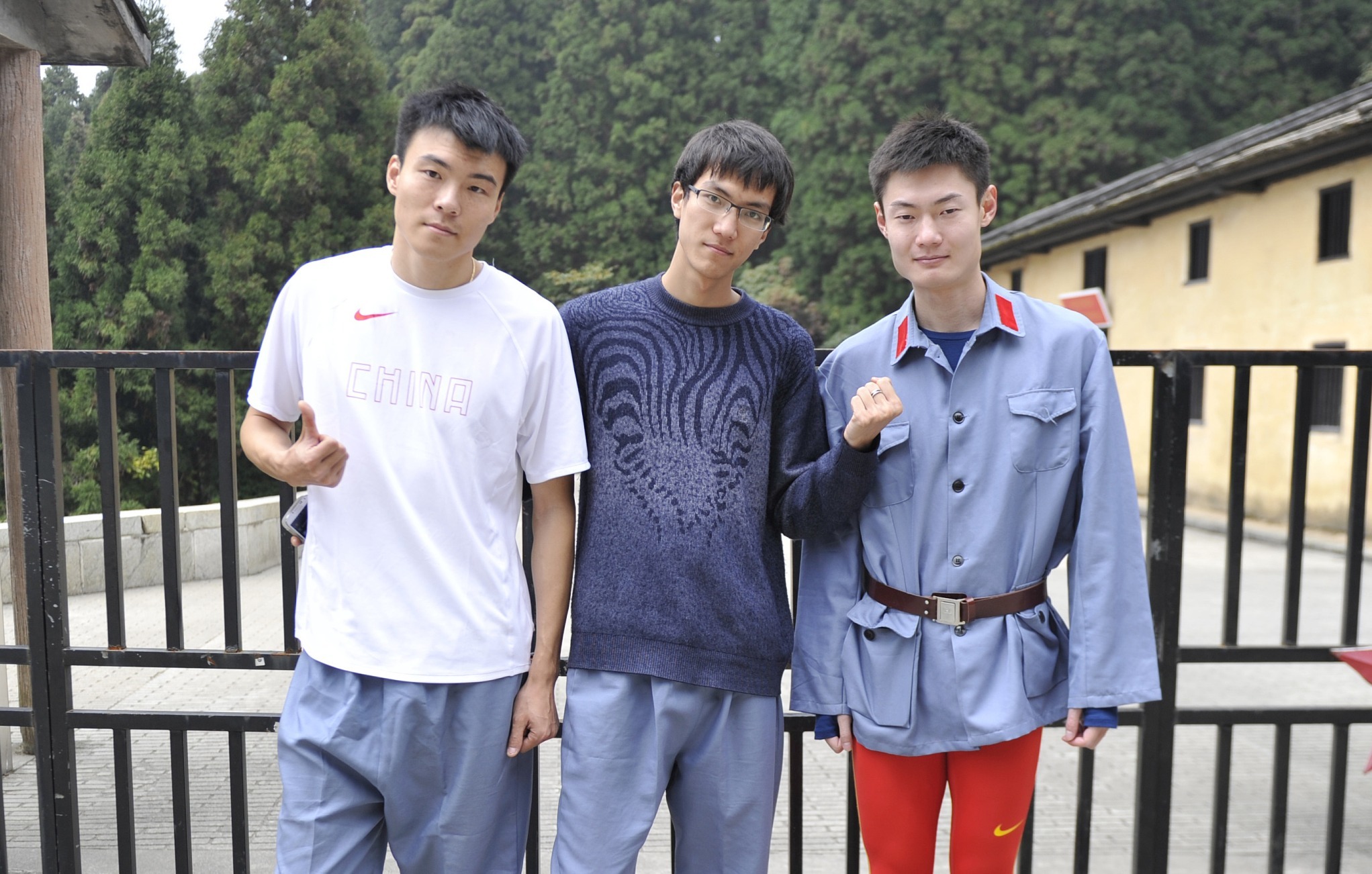 凰家看台|100年来中国男人是如何越跳越远的