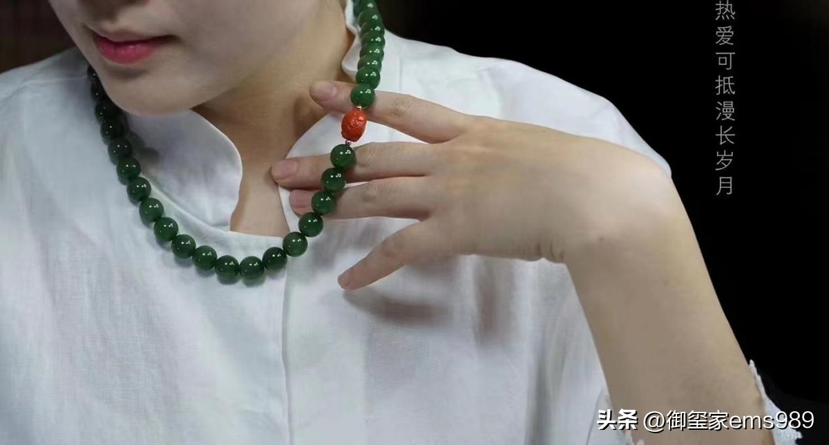 和田玉牌子佩戴有什么讲究,御玺寓意