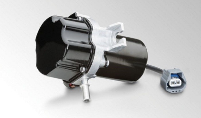 刹车踩下去有时硬有时软怎么回事,汽车刹车硬的原因及解决办法