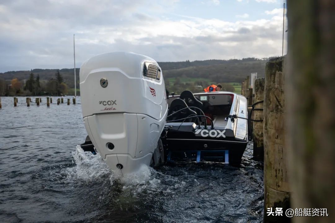英国舷外机制造商创下首个世界速度纪录