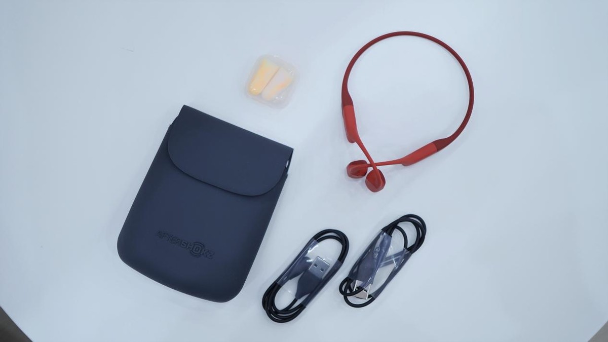 长时间戴耳机耳朵疼用什么滴耳液,长时间戴耳机护耳神器