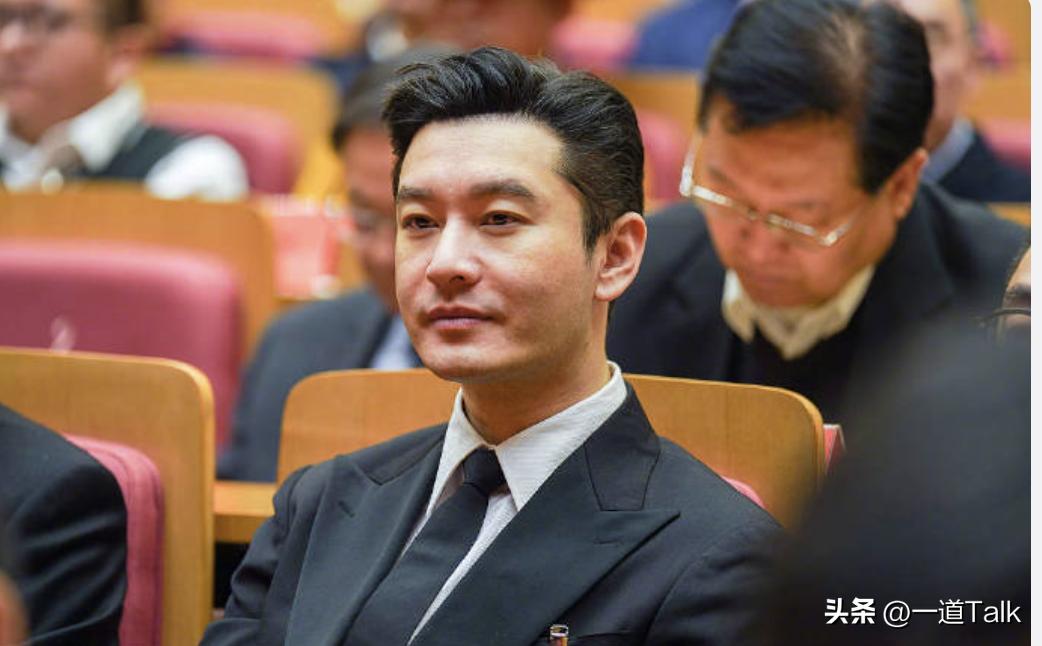 高清镜头下明星们的真实状态,明星高清镜头皮肤状态