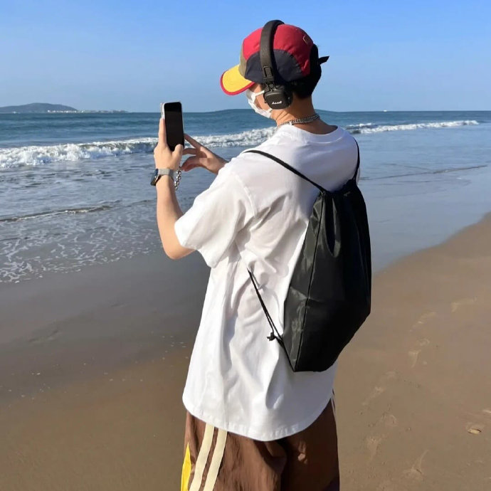 男生头像极简主义有深度,远离世俗的个性男生头像