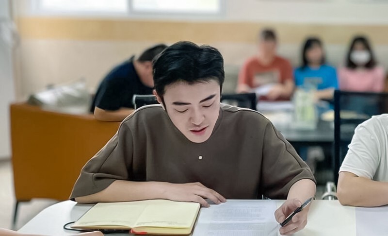 携手共进砥砺前行提高成绩,继往开来启新程砥砺前行铸华章