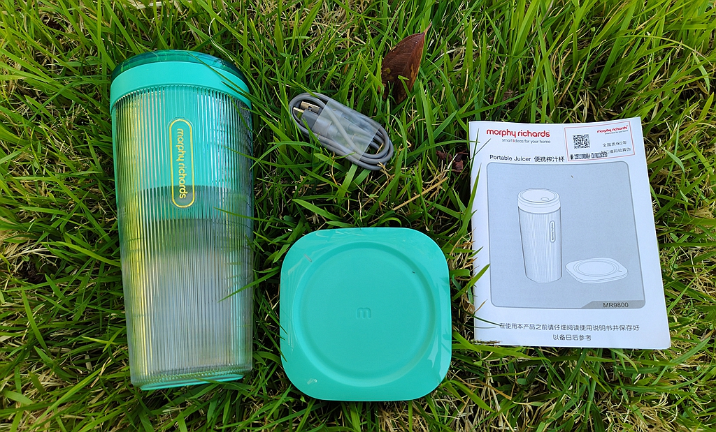 摩飞便携榨汁杯榨橙汁,摩飞便携式榨汁杯怎么用