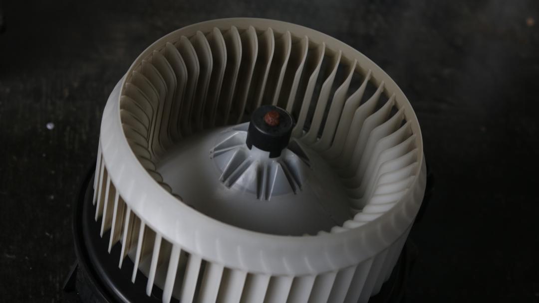 11年的丰田霸道翻新复活,破旧丰田翻新