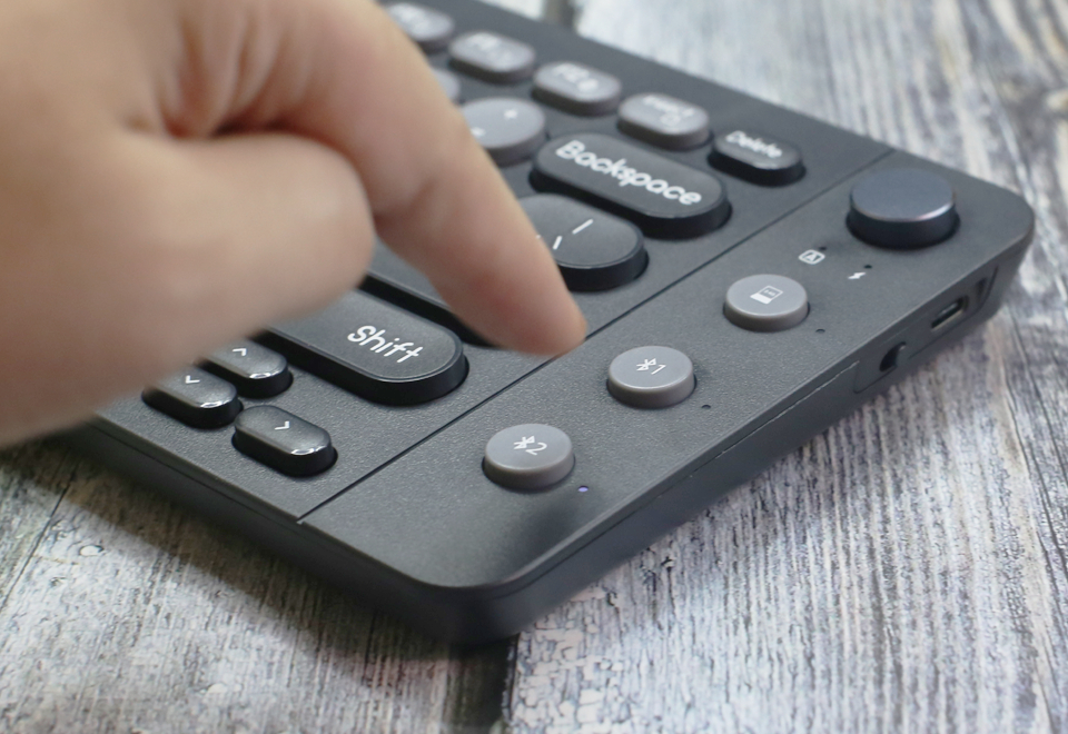 航世bow键盘使用教程,航世bow键盘使用说明