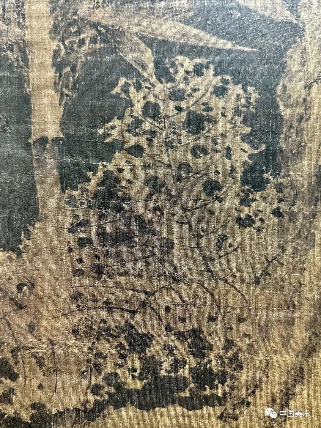 薄春雨：徐熙《雪竹图》及其技法考