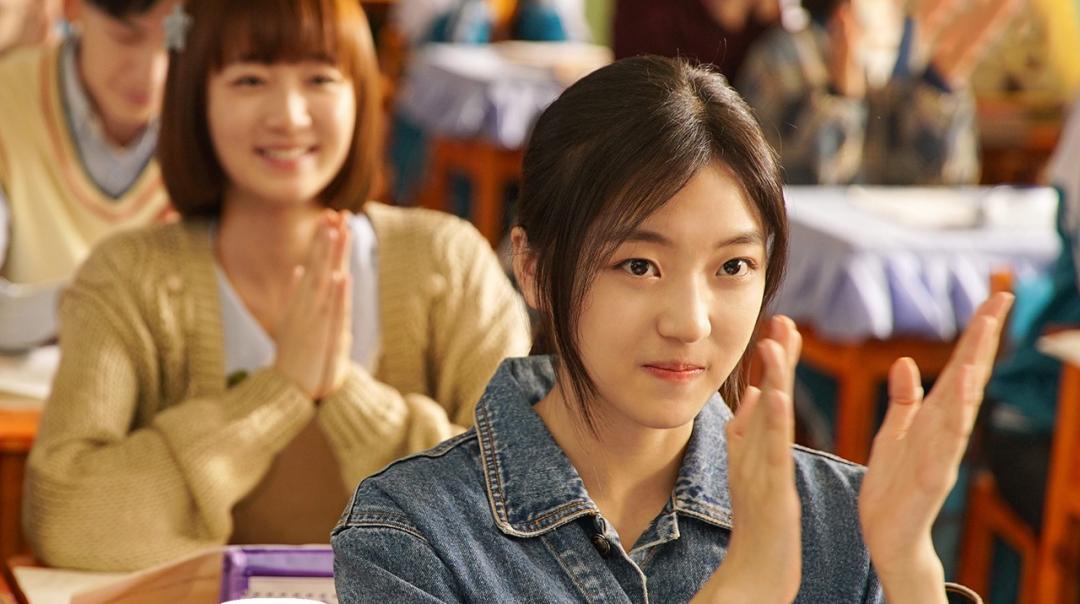 一个女人很关心你的事,一个女人很关心领导