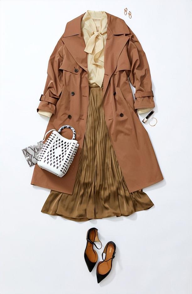 穿衣别再一身黑穿搭口诀教给你,穿衣搭配技巧冬天羽绒服