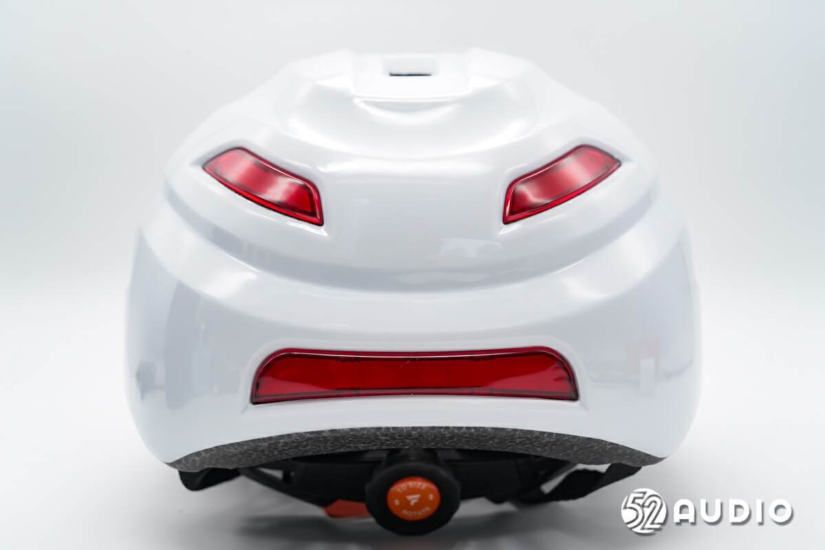 foxwear智能头盔补光,foxwear智能头盔使用方法