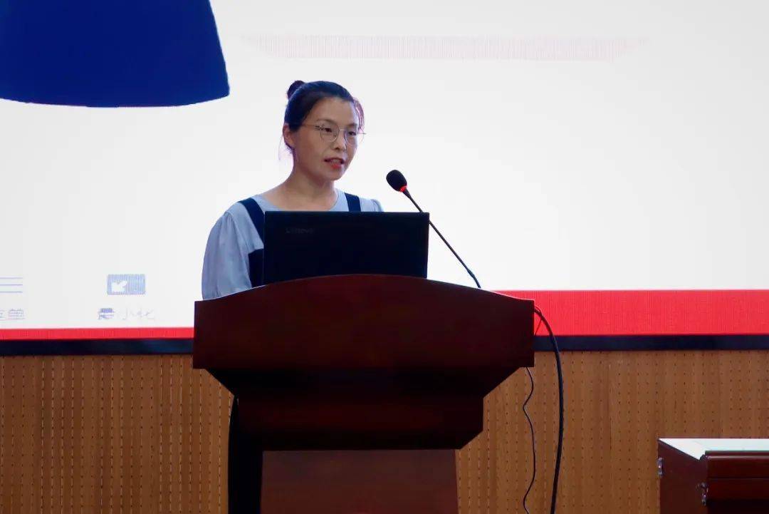 凝聚班级力量的班主任交流会,凝心聚力共同成长班主任会议