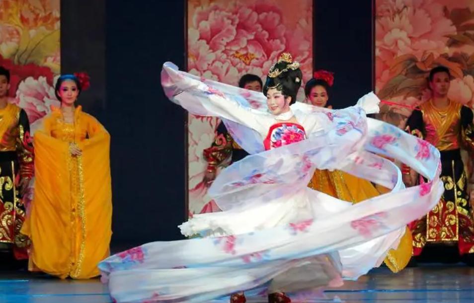 有关历史的电影杨贵妃,关于杨贵妃的历史剧