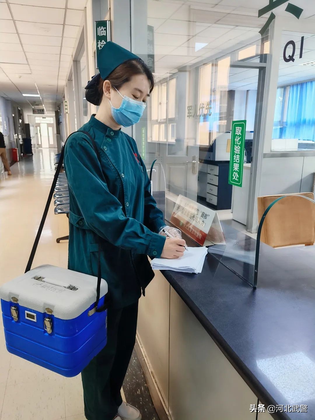 护士节致敬新时代的提灯天使,致敬英雄护士节