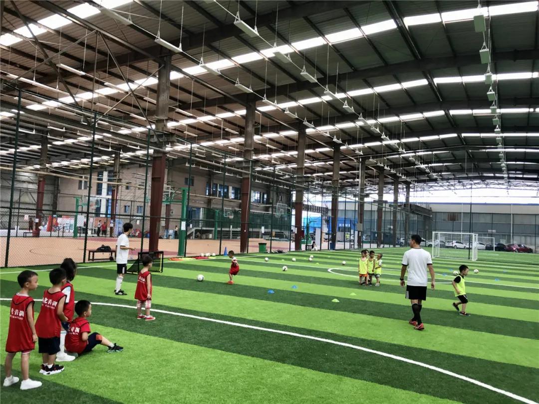 深圳王之者足球培训中心,王之者足球俱乐部体验课