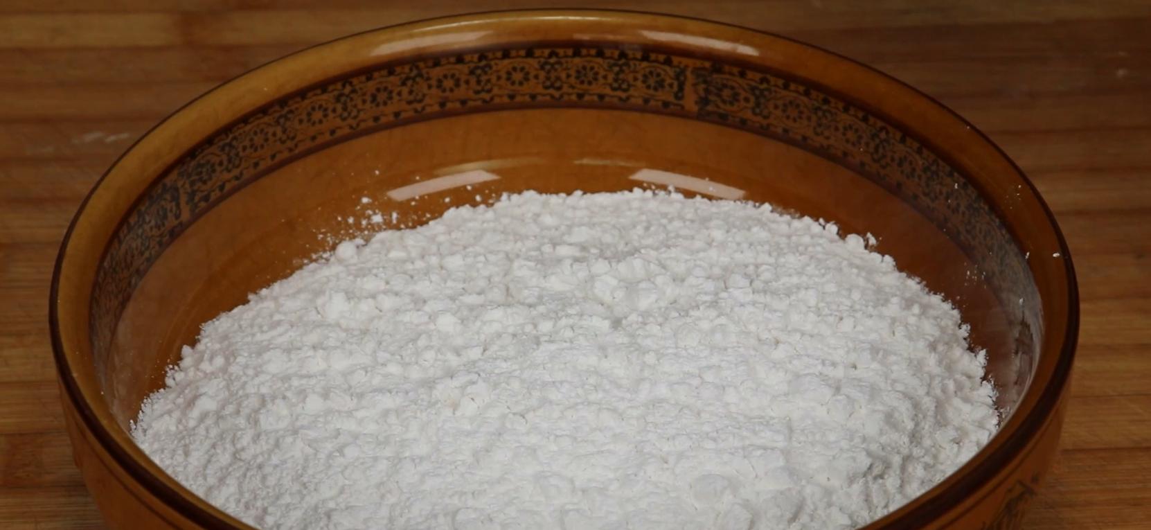 糯米粉加两个鸡蛋做法,糯米粉加2个鸡蛋