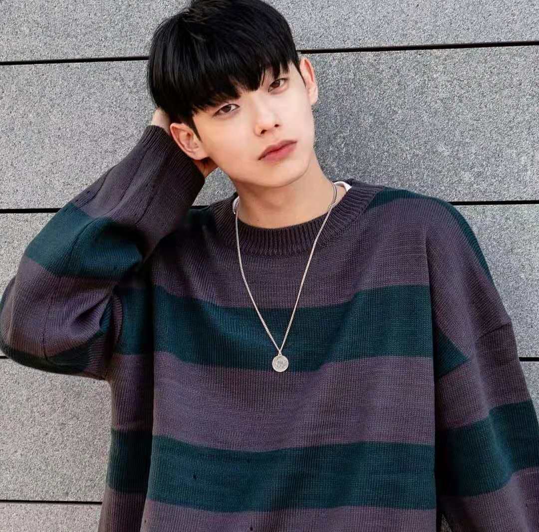 男士两边不铲青的发型,为什么日韩男生不留短发