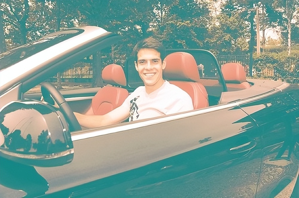 巴西球星卡卡金球,卡卡米兰王子