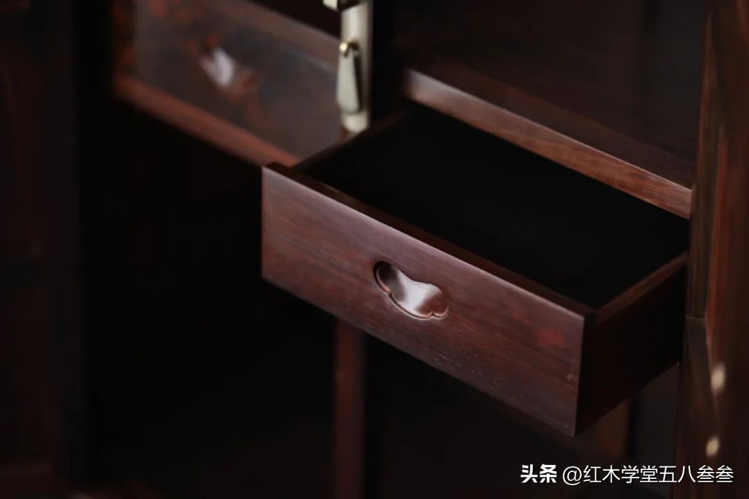 以外国人命名的中国文物,中国传统家具大柜