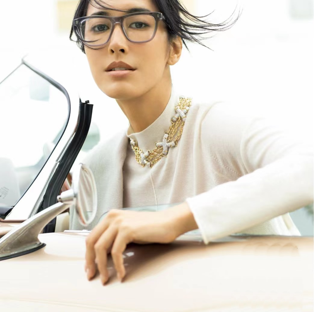 会穿衣服的女人怎么搭配,百变穿搭技巧